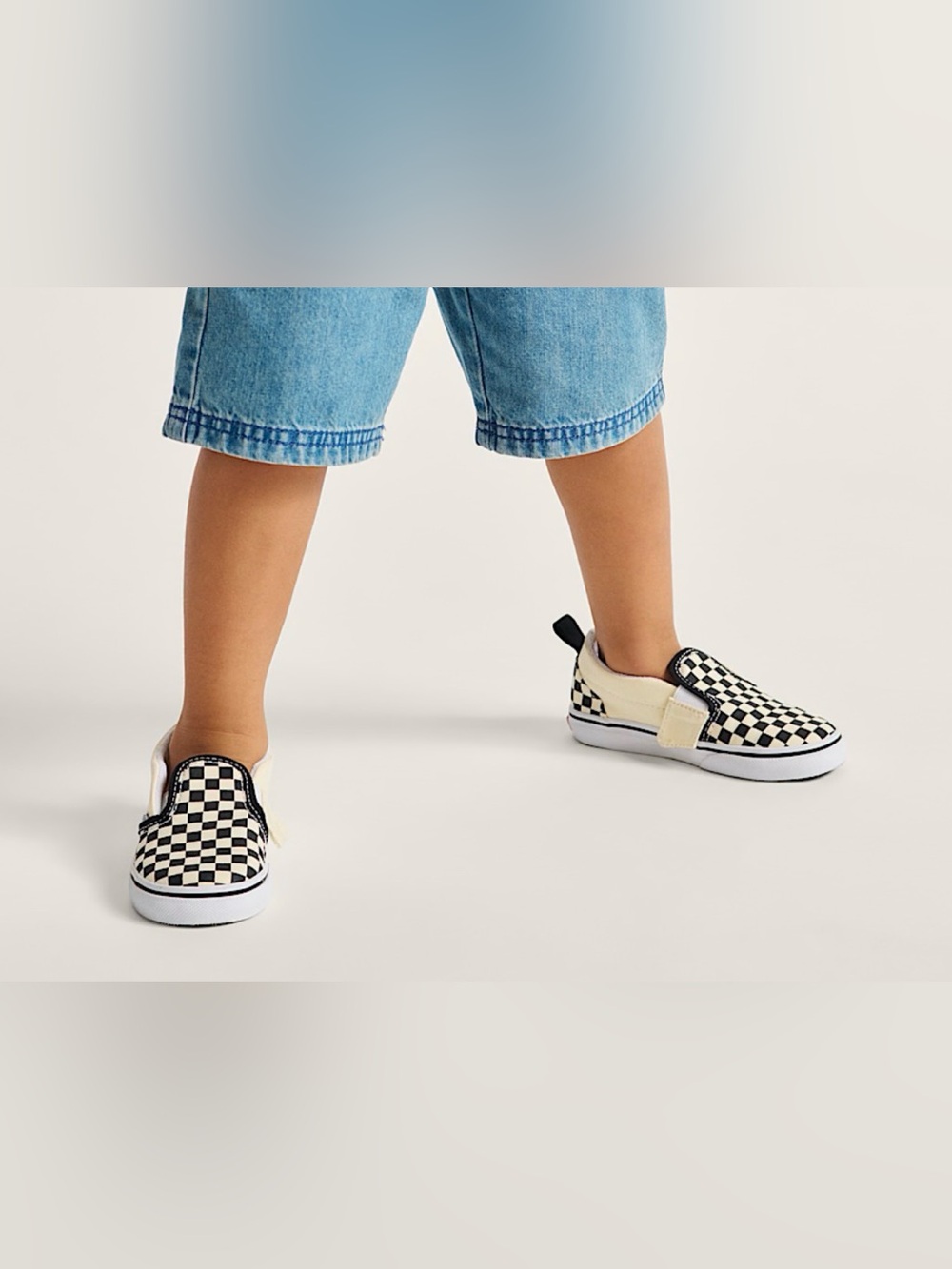 NWOB Classic Slip-On V Checkerboard Shoe
- size 4